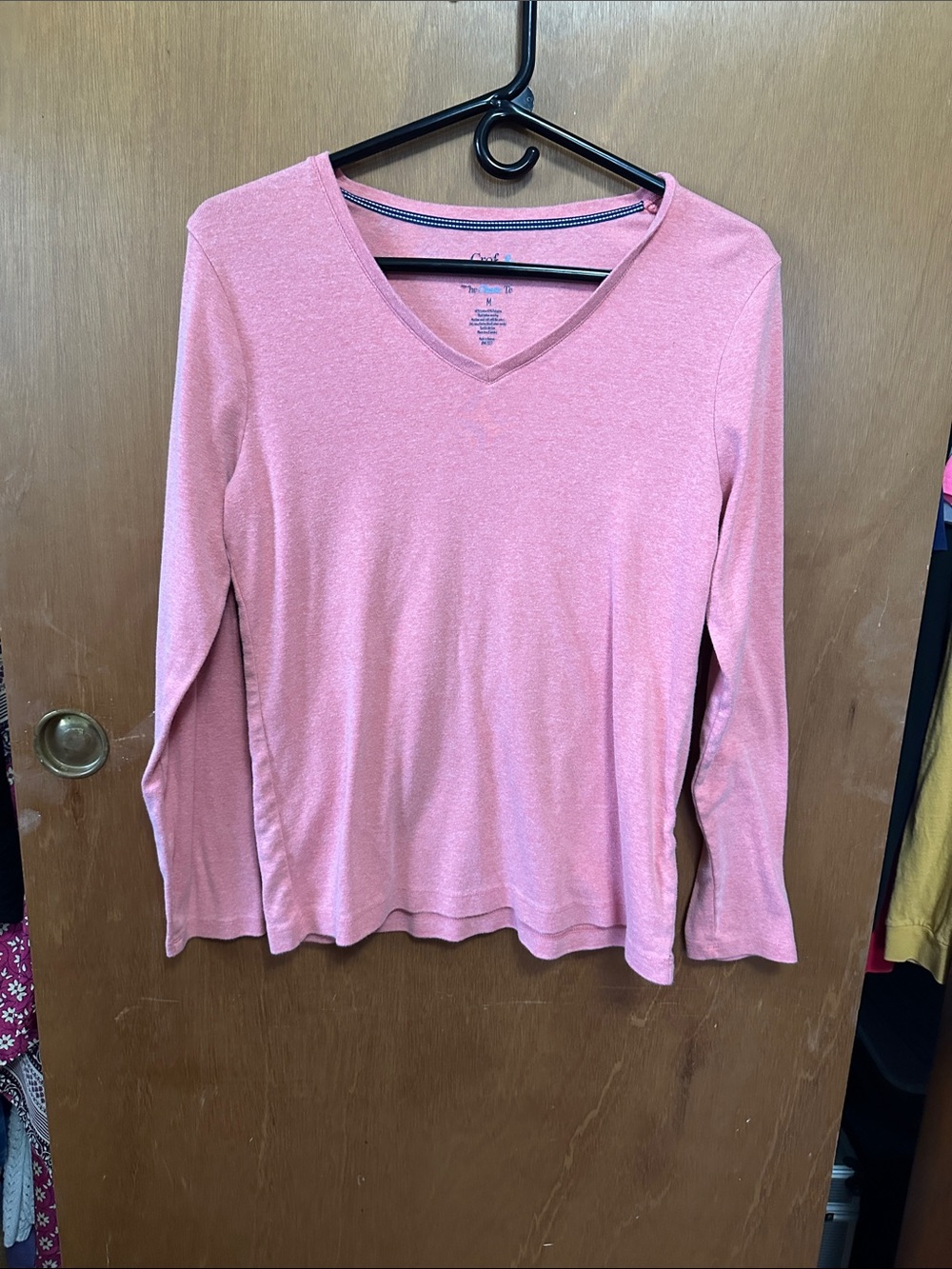 croft & barrow Long Sleeve V-Neck Tee in Dusty Rose